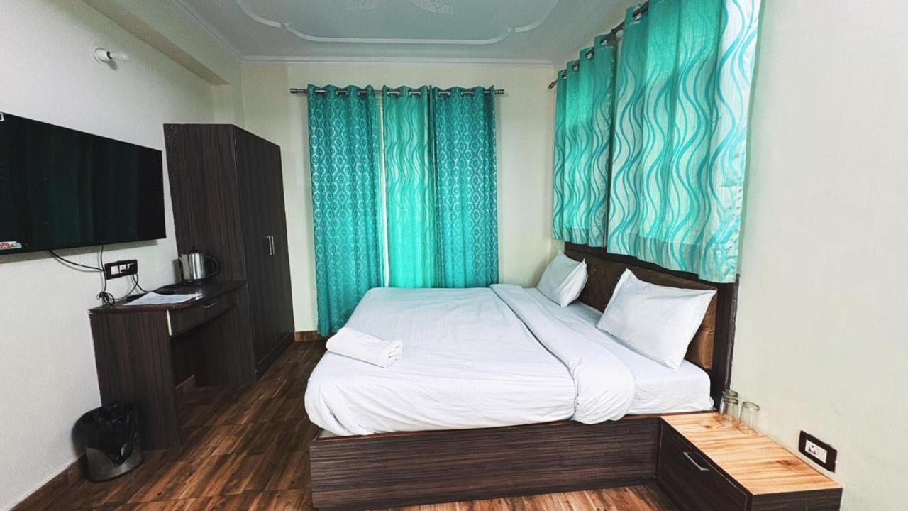 Mountain View Mashobra By Naina Staycation Shimla Bagian luar foto